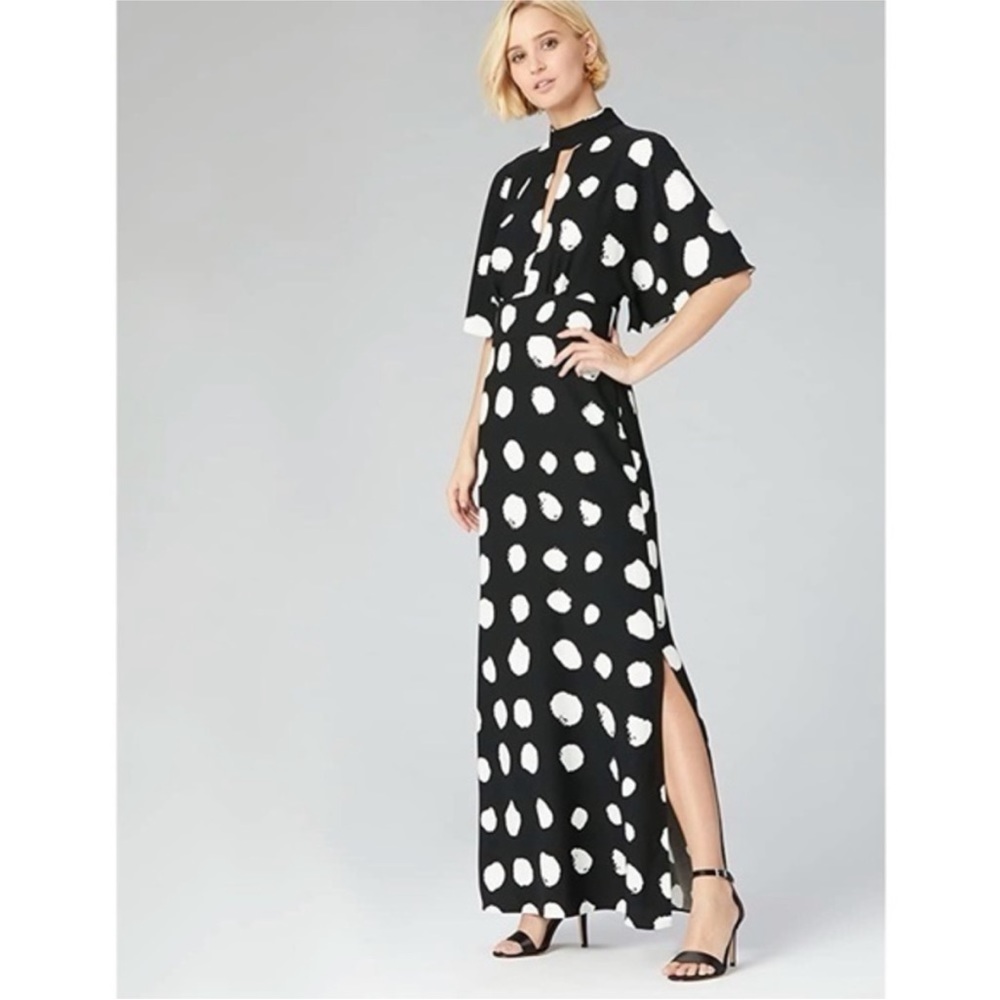 NWT! POLKA DOT KEYHOLE MAXI EVENING DRESS WITH SIDE SLITS 😍
